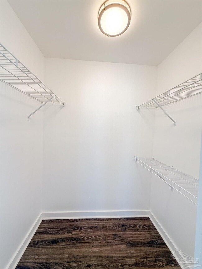 Building Photo - 161 Mirabelle Cir