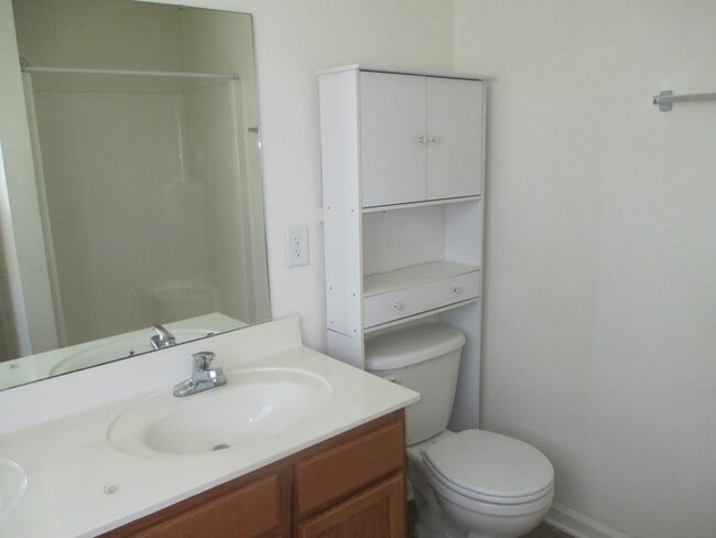 Building Photo - 103 Eagle Trail
