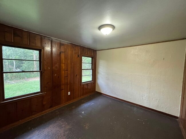 Building Photo - 5234 Nantucket Dr