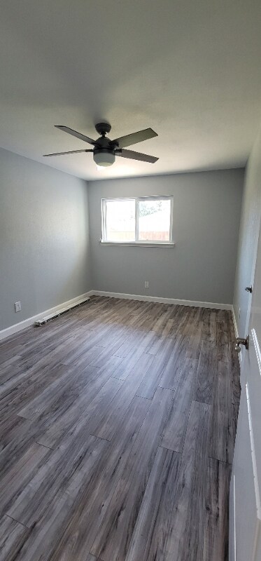 Building Photo - 900 Westminster Dr