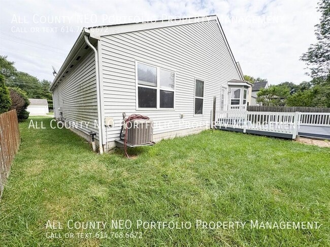 Building Photo - 3141 Hines Rd