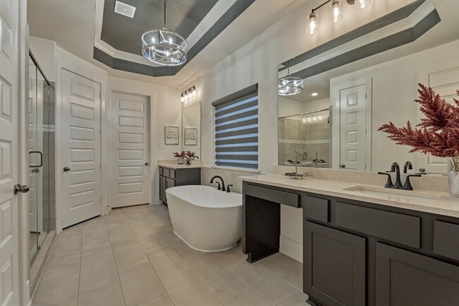 Building Photo - 407 Tulip Tree Ct