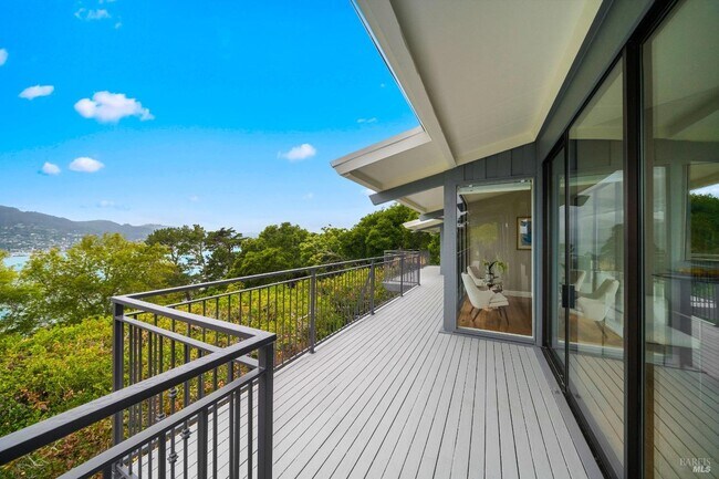 Building Photo - 30 Eucalyptus Rd