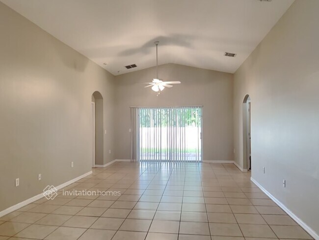 Building Photo - 7237 Twin Cedar Ln