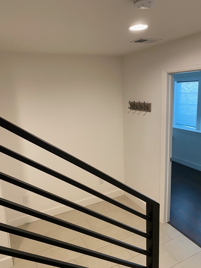Building Photo - 2588 Meadows Blvd