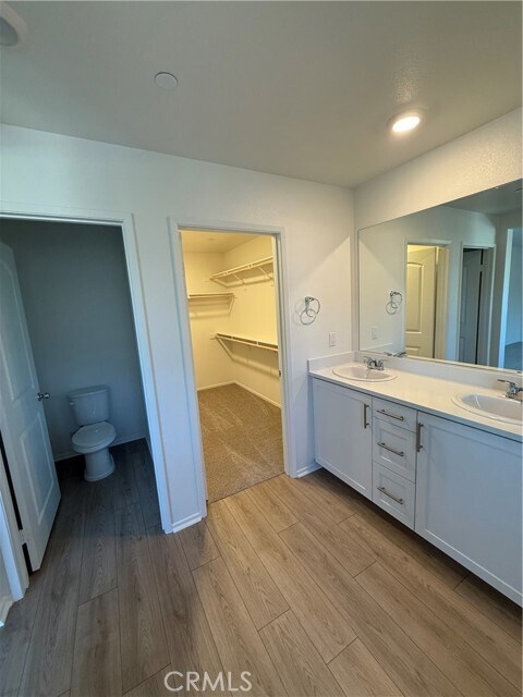 Building Photo - 14001 Carina St