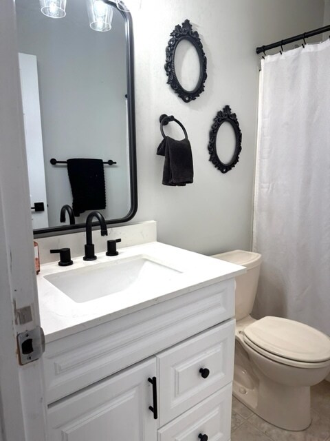 Remodeled bath on main - 334 W 5th St