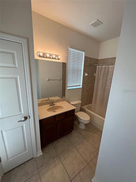 Building Photo - 10757 Pictorial Park Dr