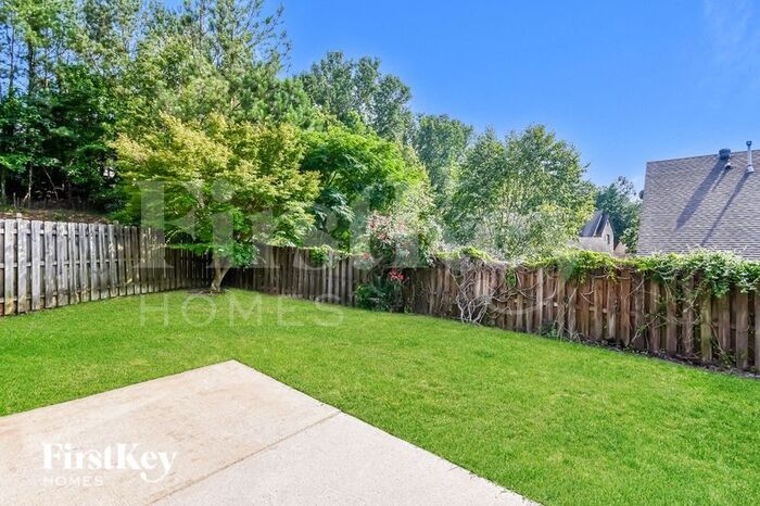 Building Photo - 3611 Courtyard Ln