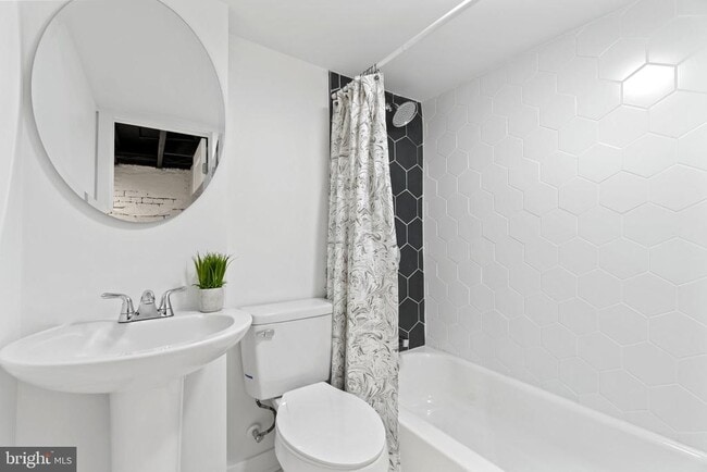 Building Photo - 1825 S Hanover St