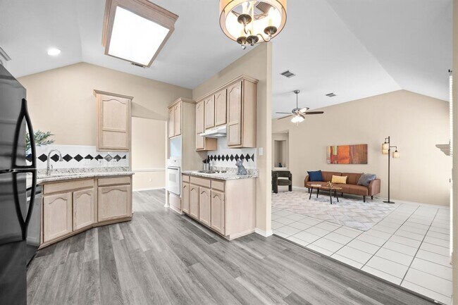 Building Photo - 12801 Withers Way