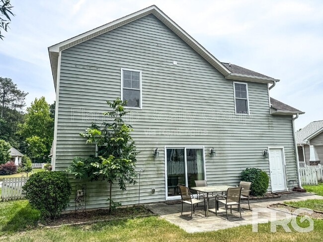 Building Photo - 3617 Cattail Ln