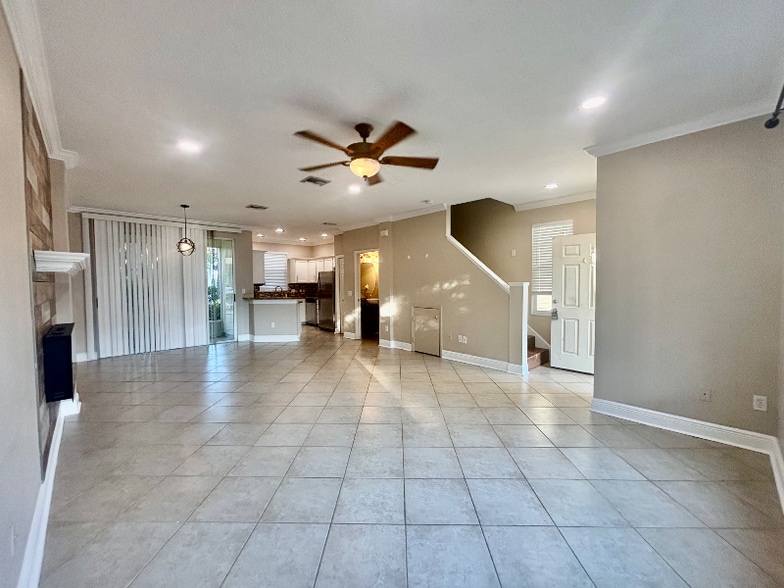 Building Photo - 13576 Forest Lake Dr