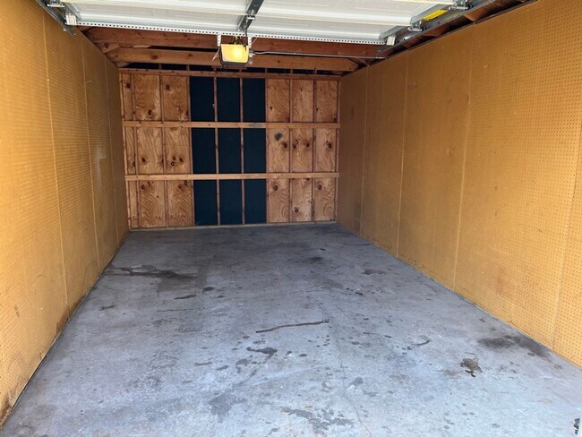 Building Photo - Updated 2BR/1BA duplex with office in partially finished basement, detached garage and across fro...