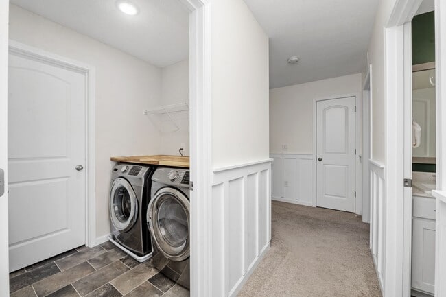 Building Photo - Morrow: New Construction 4 bed, 2.5 Bath home for Rent.