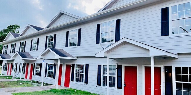 Primary Photo - Townhomes on Anita