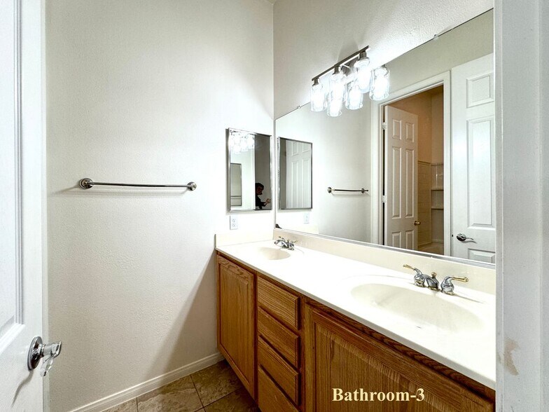 Building Photo - 11162 Datura Ln