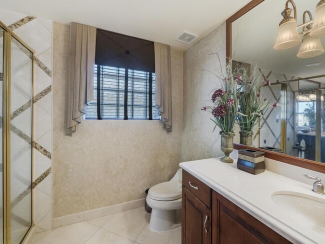 Building Photo - 8859 Hidden Acres Dr