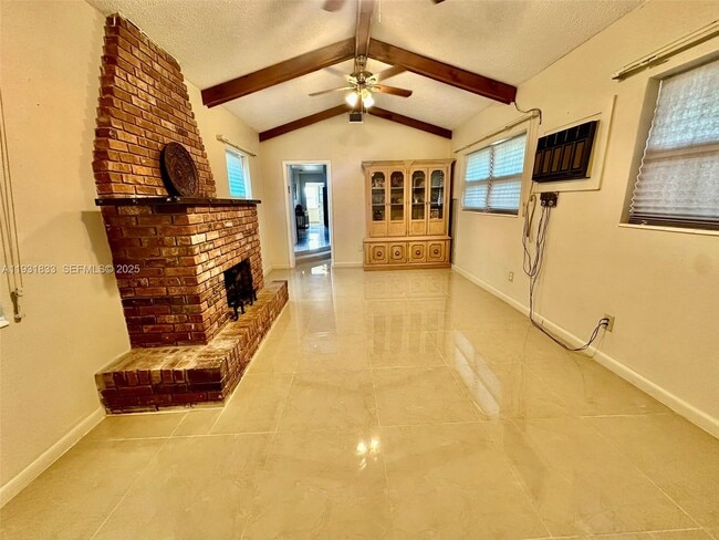 Building Photo - 6268 US-441