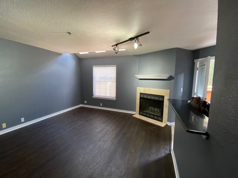 Living Room - 3901 Travis Street