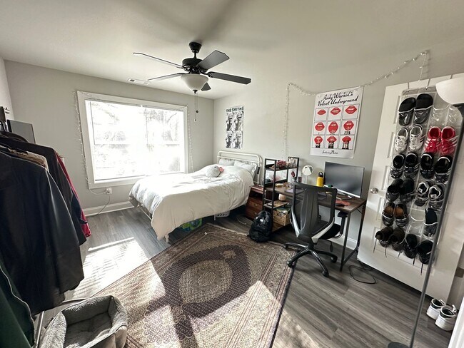 Building Photo - Four Bedroom Available off MLK