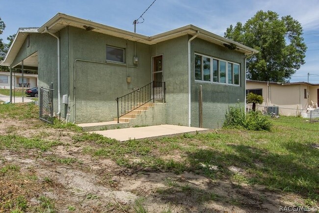 Building Photo - 27 N Tyler St