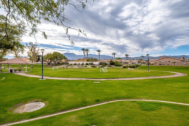 Building Photo - 81358 Avenida Blanca