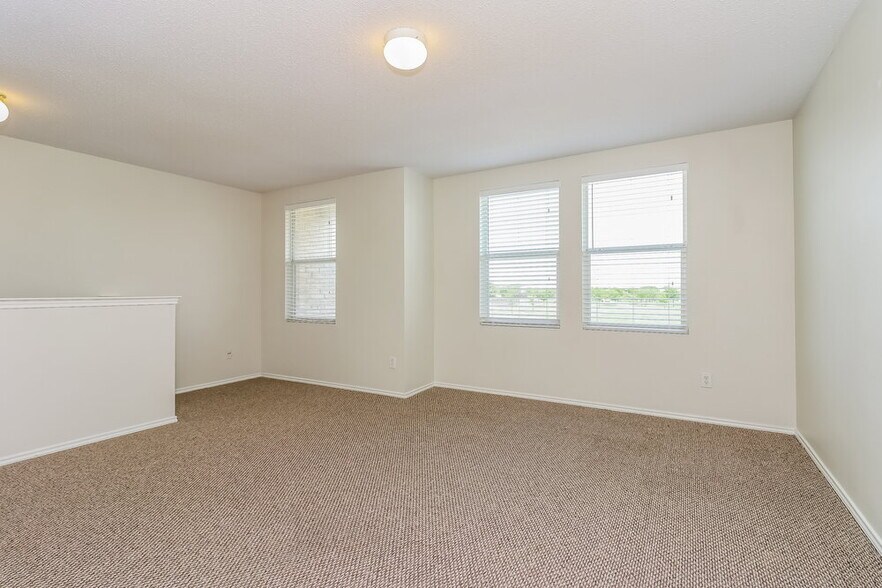 Building Photo - 1113 Scarlet Sage Pkwy