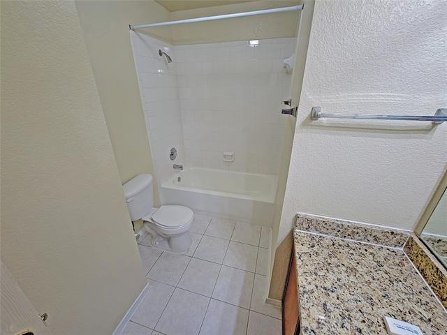 Building Photo - 4208 Vinyard Way