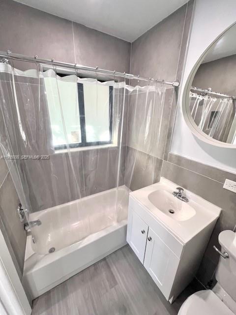 Building Photo - 2645 SE 1st Ct