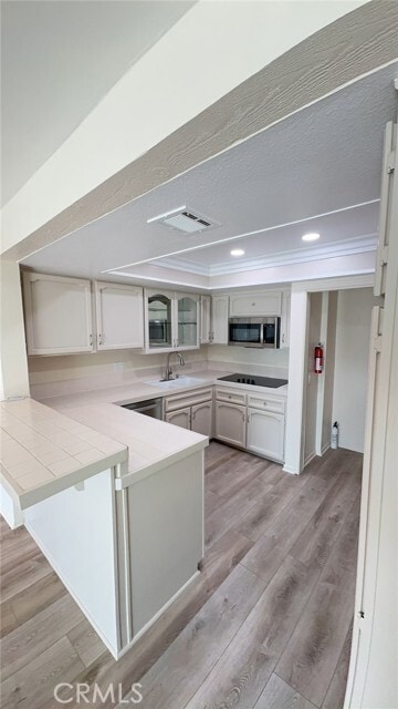 Building Photo - 30186 Yellow Feather Dr