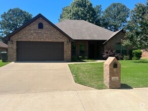 Building Photo - 3708 Old Omen Rd