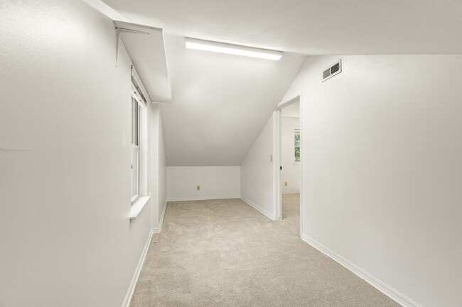 Building Photo - 4 Bedroom Home with Bonus Space, 2 Car Garage & Large Yard