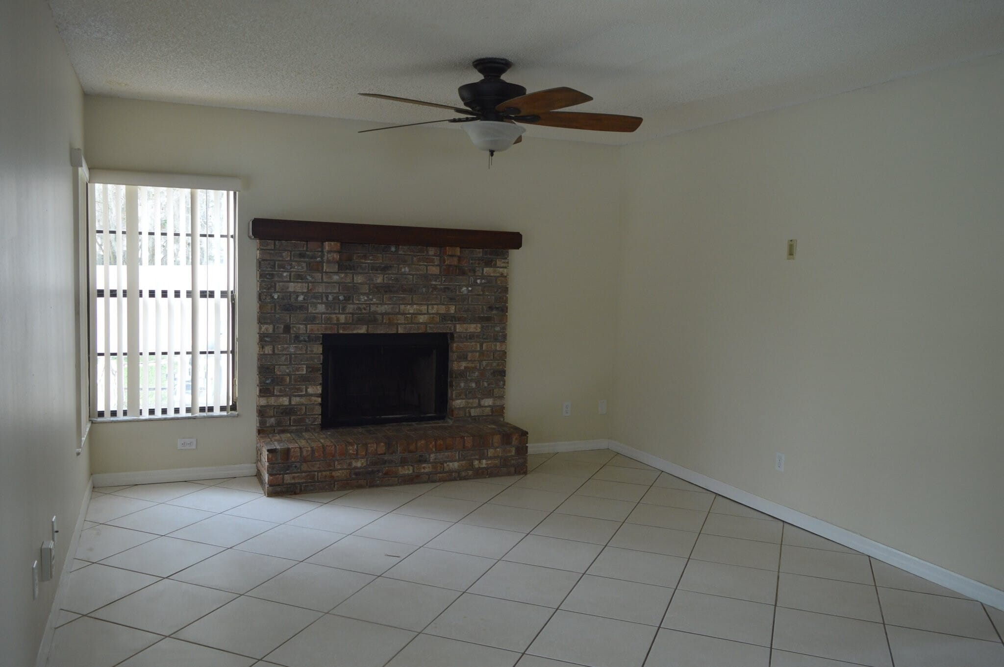 Building Photo - 2173 Martingale Pl