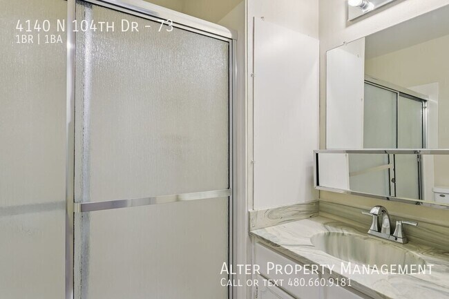 Building Photo - 4140 N 104th Dr