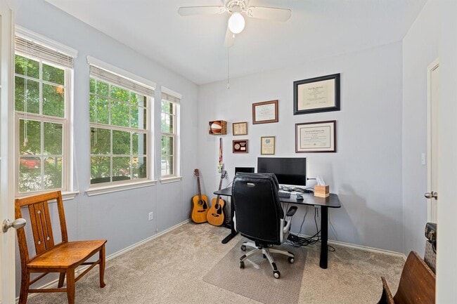 Building Photo - 4516 Tiddle Ln