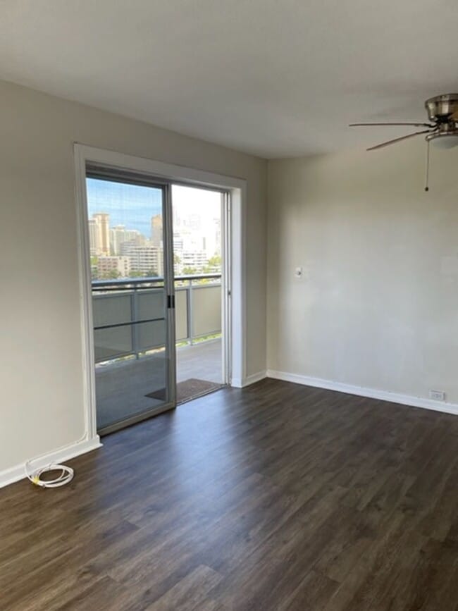 Building Photo - Ala Wai Cove- 2 Bed, 1 Bath with 1 assigne...
