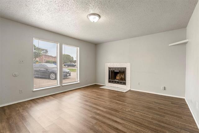 Building Photo - 143 Allencrest Dr