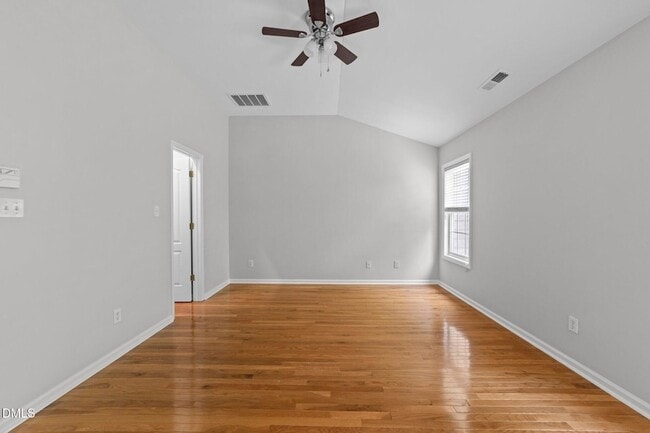 Building Photo - 6809 Middleboro Dr