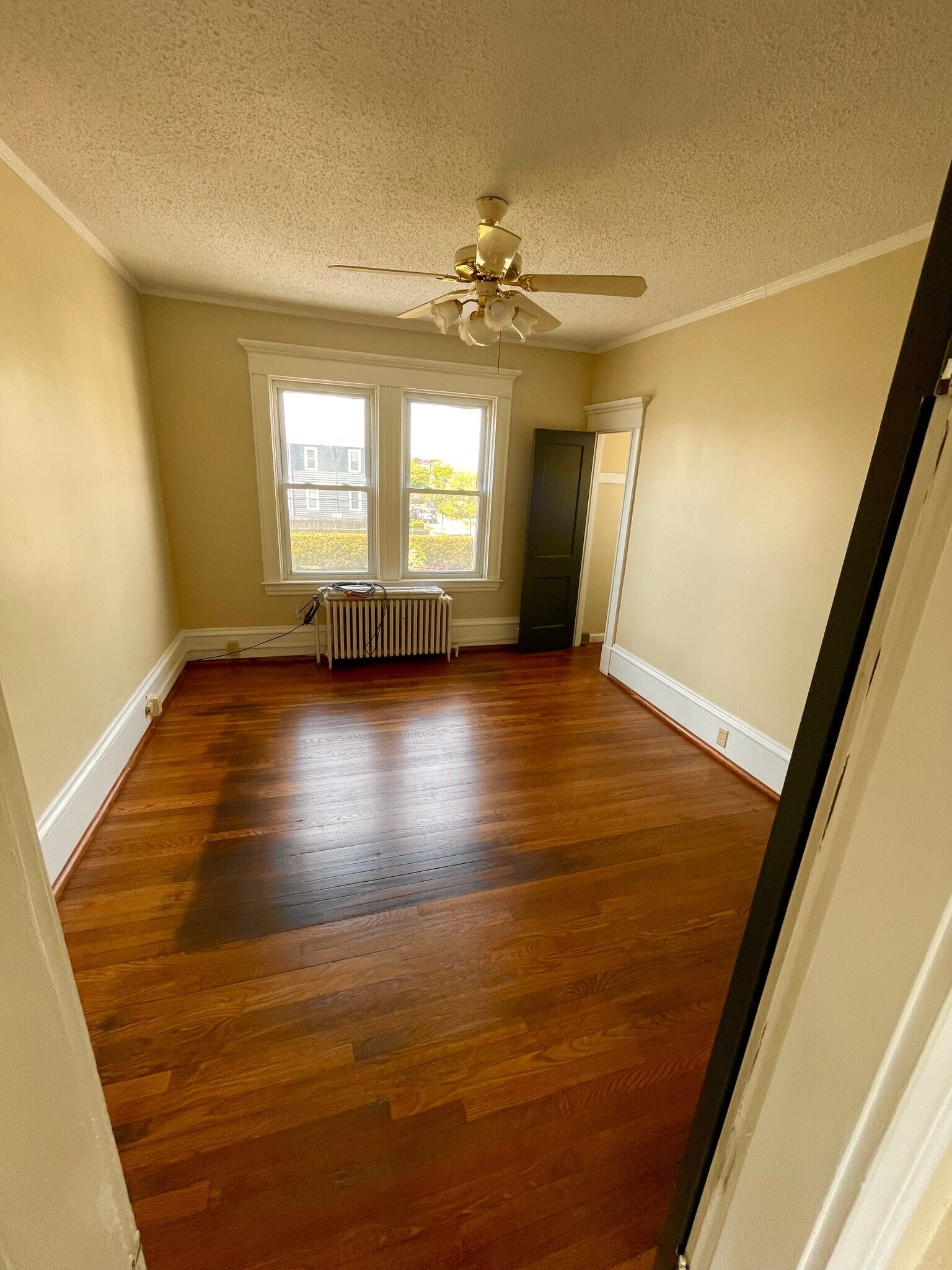 Building Photo - 250 Central Ave