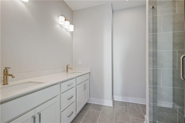 Building Photo - 1352 Grannysmith Trce