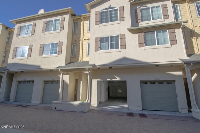 Primary Photo - 3116 Sterling Ridge Cir