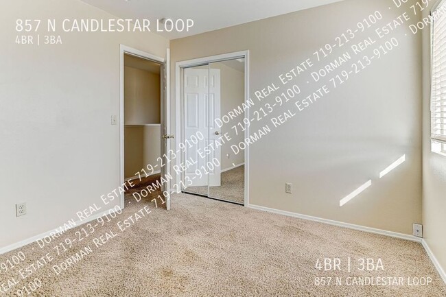 Building Photo - 857 Candlestar Loop N