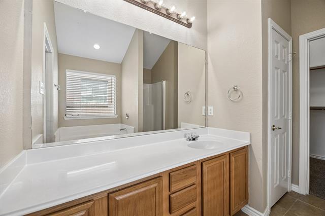 Building Photo - 9508 Fox Hill Dr