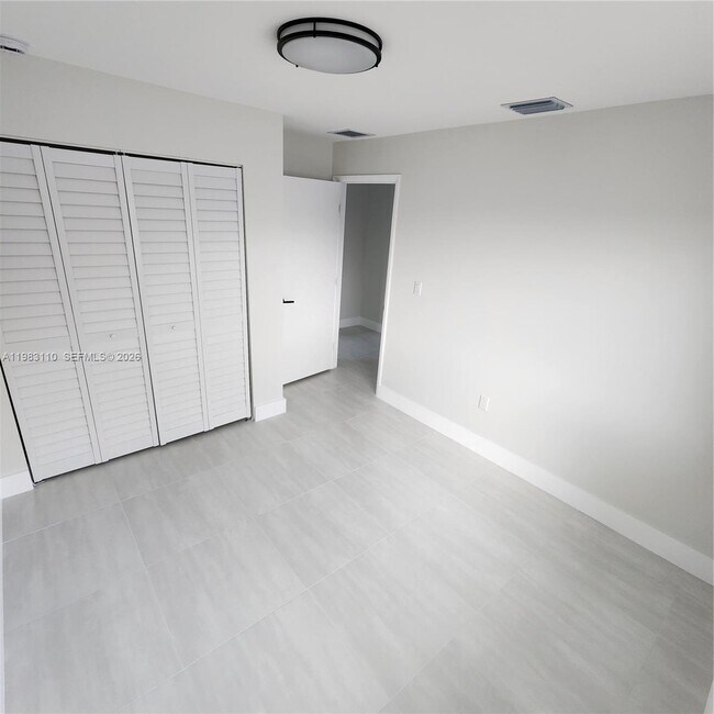 Building Photo - 1171 NW 66th St