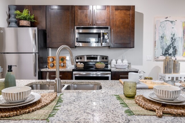 Building Photo - Sancerre at Sand Lake