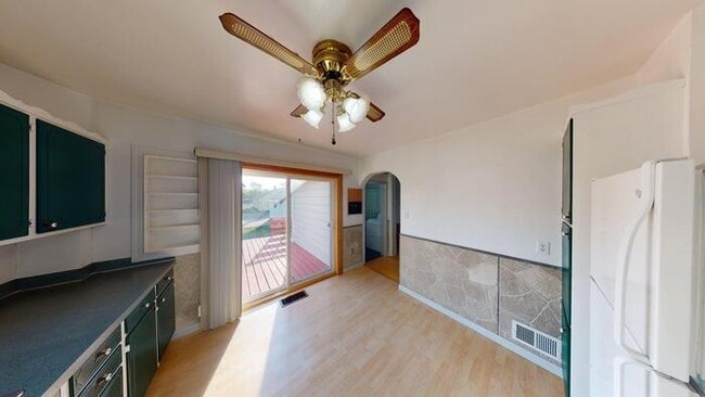 Building Photo - 311 N 12th St