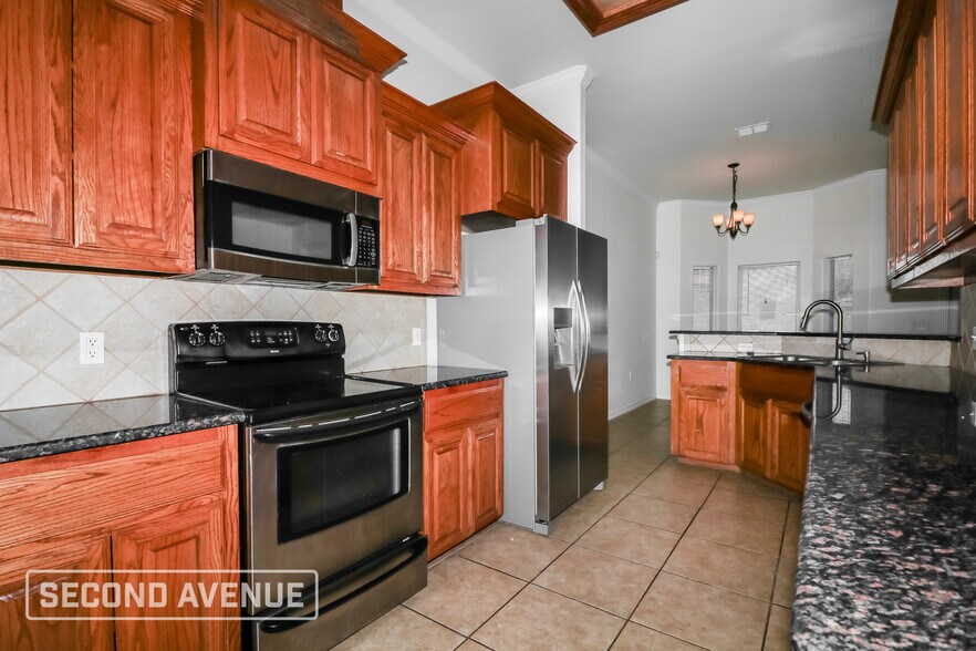 Building Photo - 3614 Giants Drive