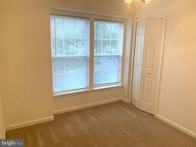 Building Photo - 7329 Granite Woods Ct