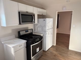 Building Photo - 2312 Castro Ln